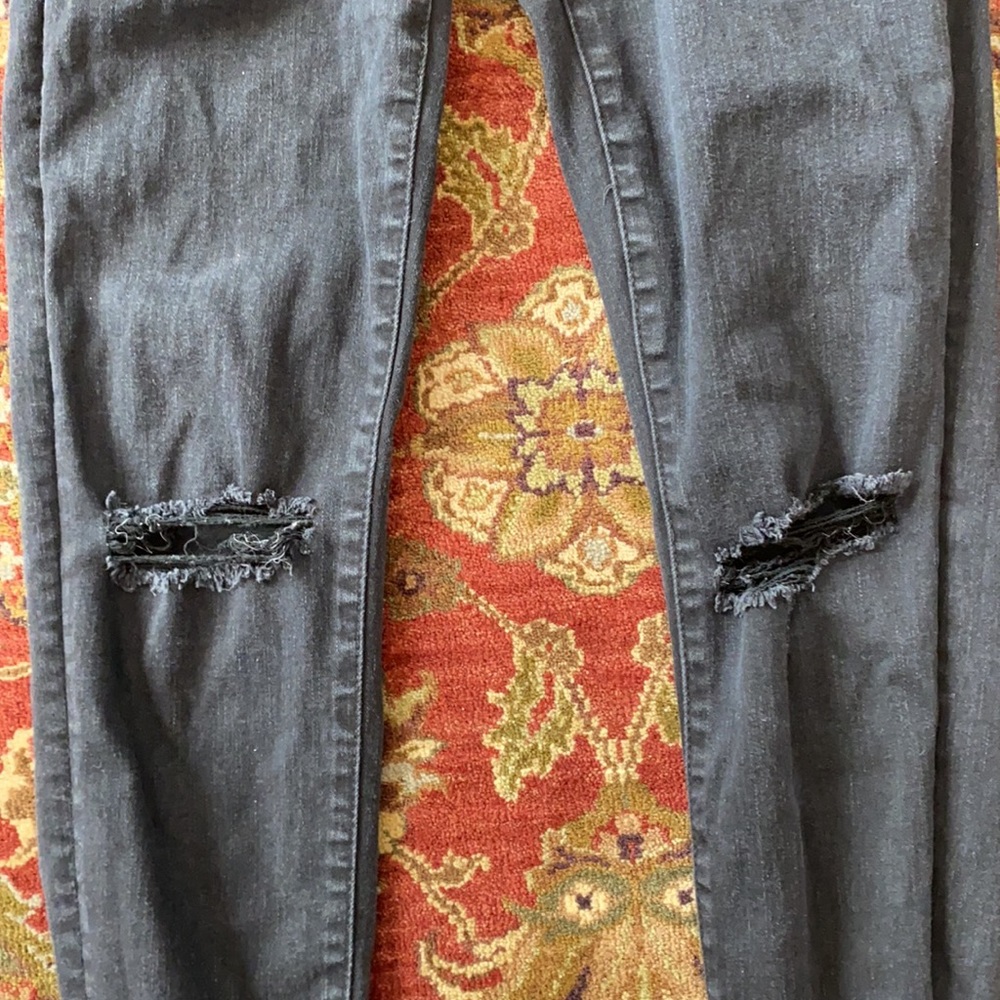 American Eagle Jeans - Picture 2 of 4